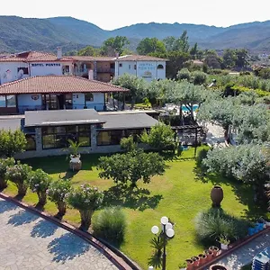 Hotel Pontos, Sarti